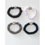 GOMA FORRADA TONOS MARRONES Y NEGRO CON CORAZON STRASS