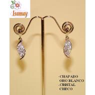 PENDIENTE FORMA HOJA RETORCIDA CHAPADO EN ORO BLANCO Y CRISTAL